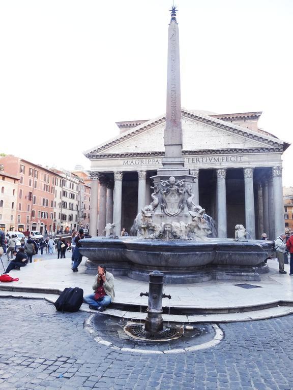 Bye Bye Roma Pantheon Suite Buitenkant foto